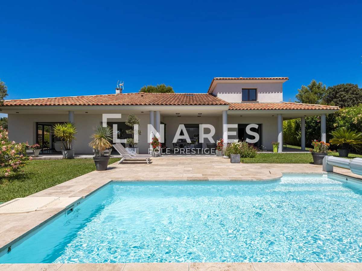 House Ventabren