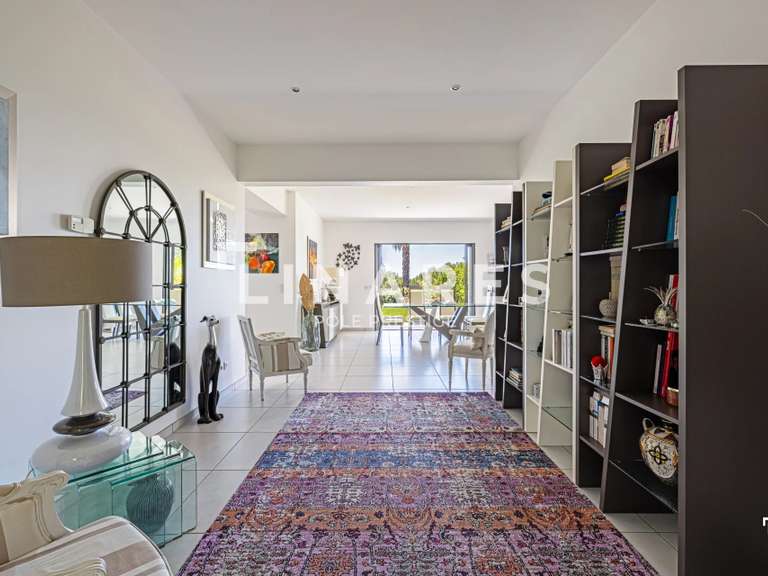 Maison Ventabren - 5 chambres - 280m²
