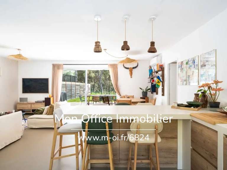 Maison Ventabren - 4 chambres - 100m²