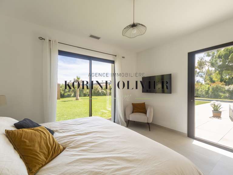 Maison Ventabren - 5 chambres - 210m²