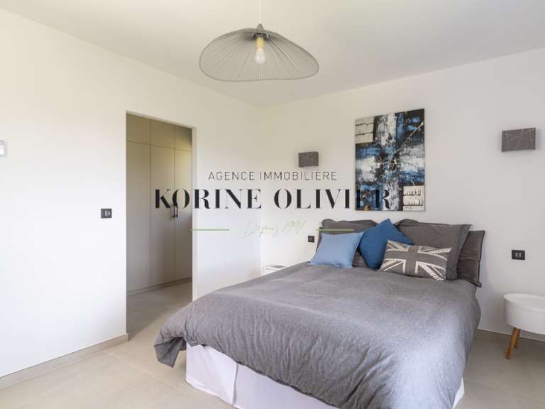 Maison Ventabren - 5 chambres - 210m²