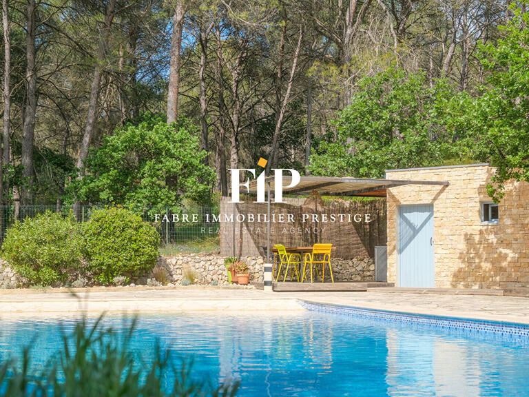 Propriété Ventabren - 4 chambres - 164m²
