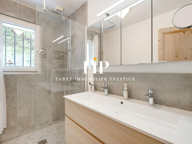 Propriété Ventabren - 4 chambres - 164m²