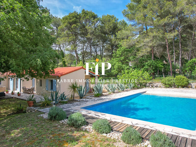Propriété Ventabren - 4 chambres - 164m²