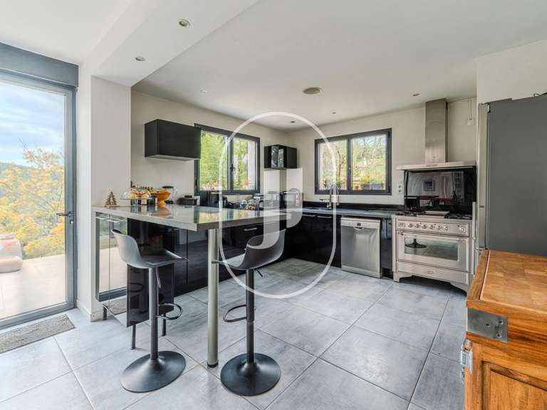 Villa Ventabren - 5 chambres - 220m²