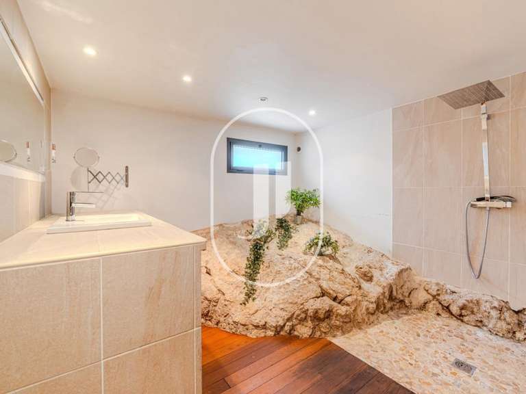 Villa Ventabren - 5 chambres - 220m²