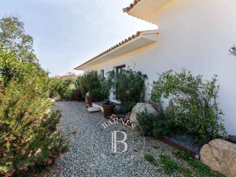 Villa Ventiseri - 3 bedrooms - 150m²