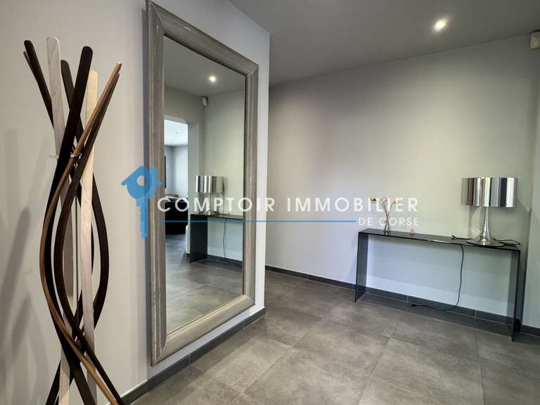 Villa Ventiseri - 4 bedrooms - 175m²