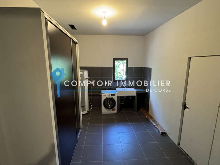 Villa Ventiseri - 4 bedrooms - 175m²