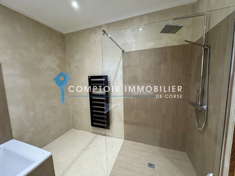 Villa Ventiseri - 4 bedrooms - 175m²