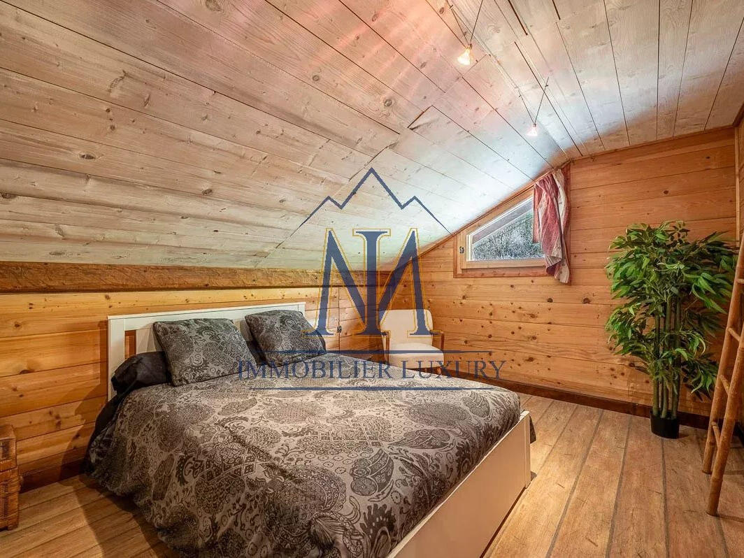 Unusual property Verchaix