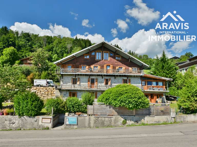 Maison Verchaix - 12 chambres - 600m²