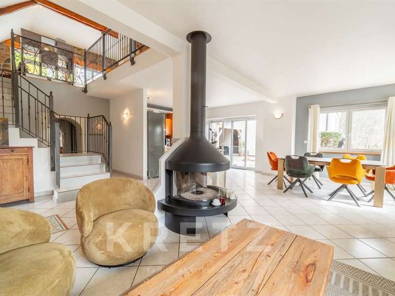 Maison Verel-Pragondran - 5 chambres - 240m²