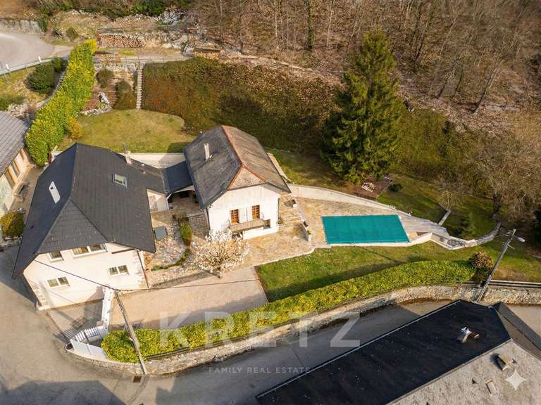 Maison Verel-Pragondran - 5 chambres - 240m²