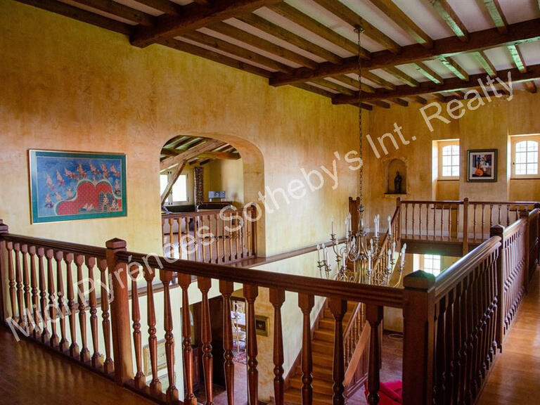 Sale House Verfeil - 6 bedrooms