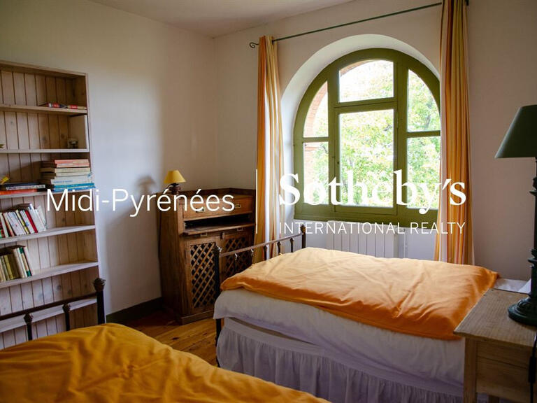 House Verfeil - 11 bedrooms - 580m²