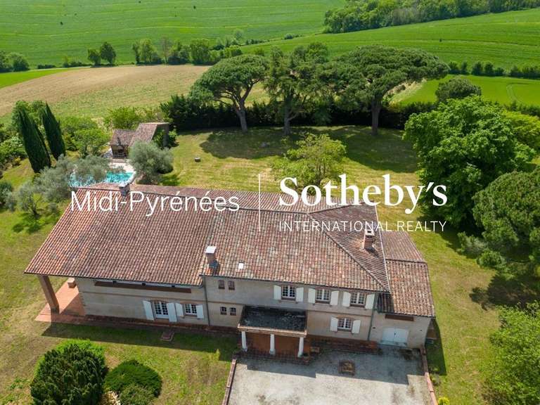 Maison Verfeil - 6 chambres - 550m²