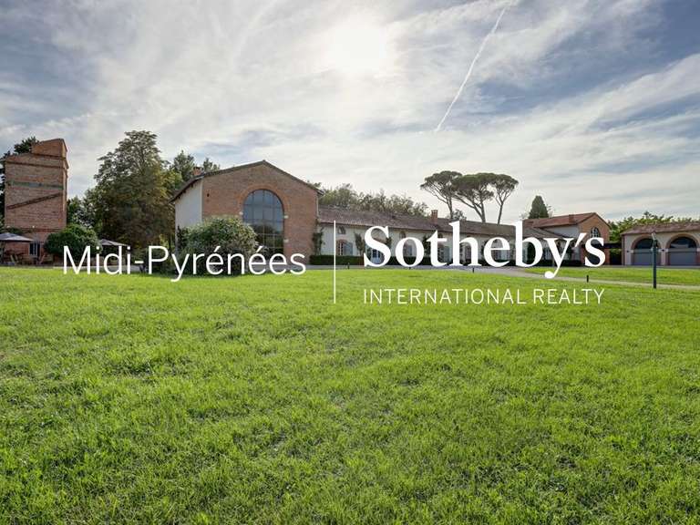 Maison Verfeil - 4 chambres - 730m²