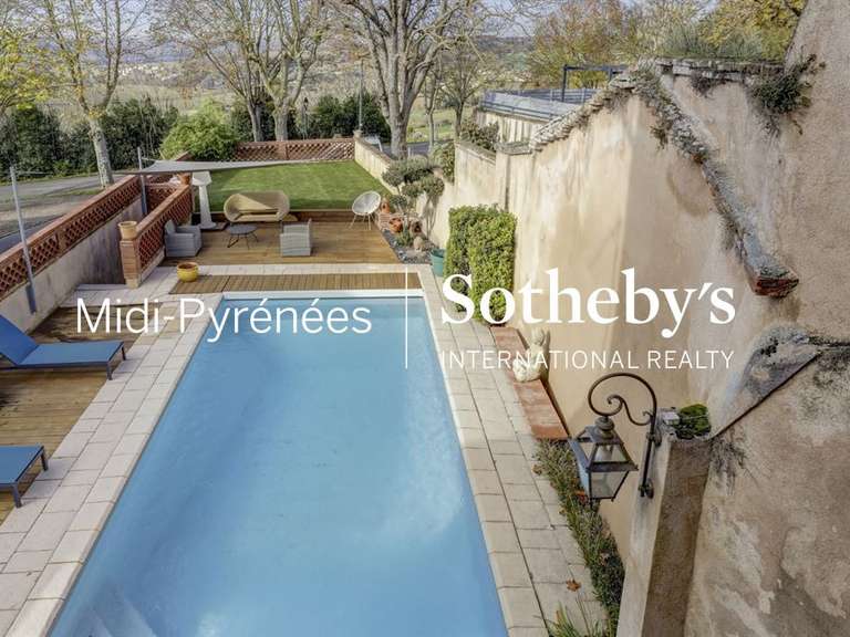 Maison Verfeil - 3 chambres - 258m²