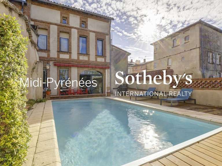 Maison Verfeil - 3 chambres - 258m²