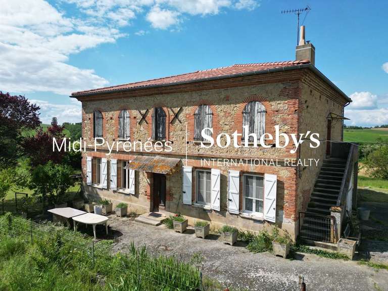 House Verfeil - 7 bedrooms - 350m²
