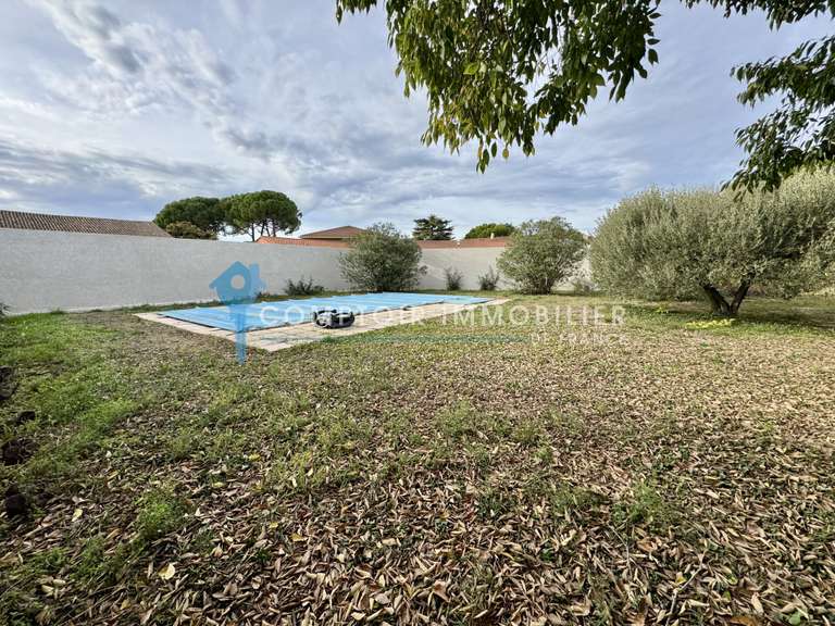 Maison Vergèze - 4 chambres - 260m²