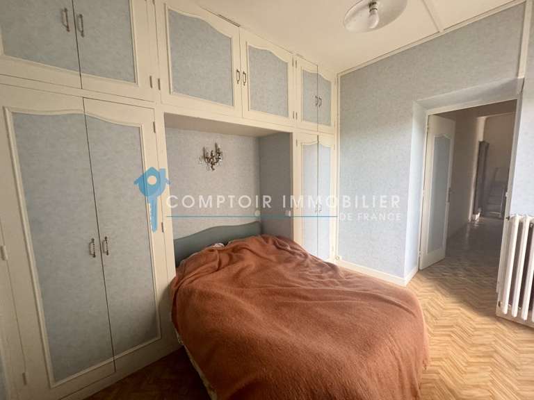 Maison Vergèze - 4 chambres - 260m²