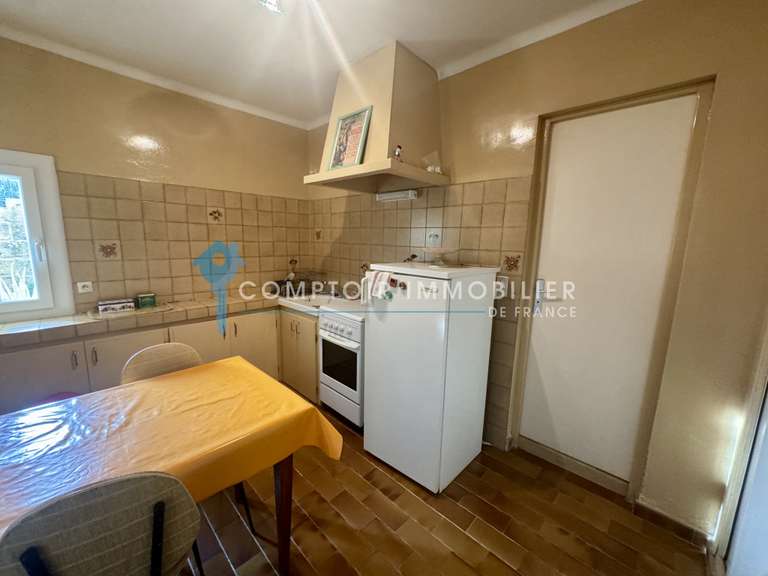 Maison Vergèze - 4 chambres - 260m²