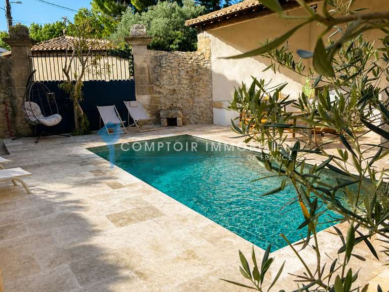 Maison Vergèze - 5 chambres - 190m²