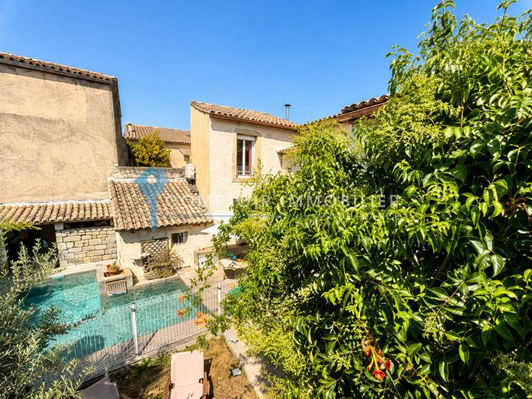 Maison Vergèze - 5 chambres - 220m²