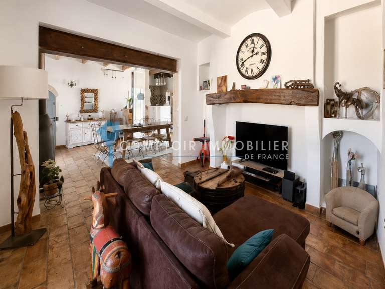 Maison Vergèze - 5 chambres - 220m²