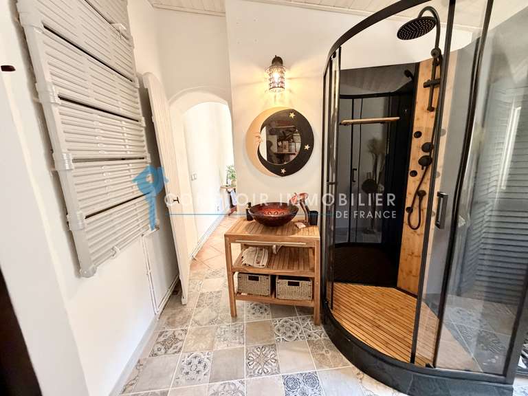 Maison Vergèze - 5 chambres - 220m²
