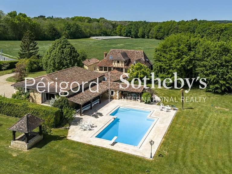 Maison Vergt - 5 chambres - 280m²