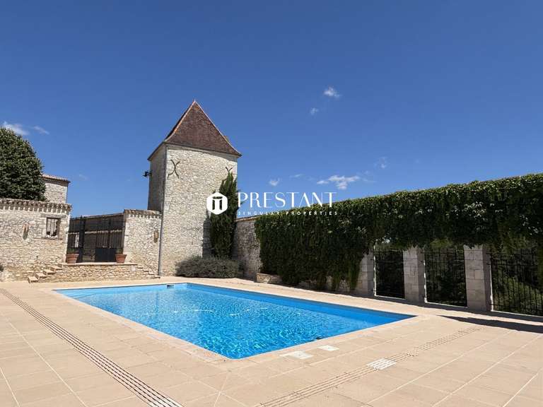 Propriété Vergt-de-Biron - 6 chambres - 800m²