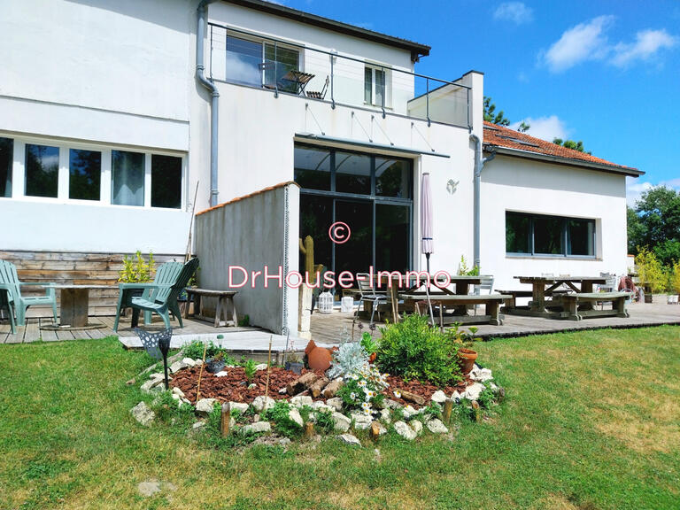 Villa Vérines - 7 chambres - 291m²