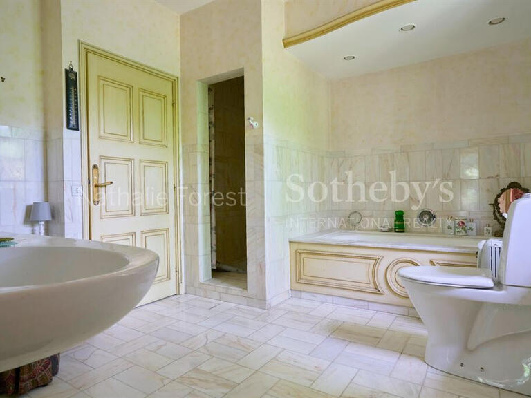 Maison Verlinghem - 4 chambres - 232m²