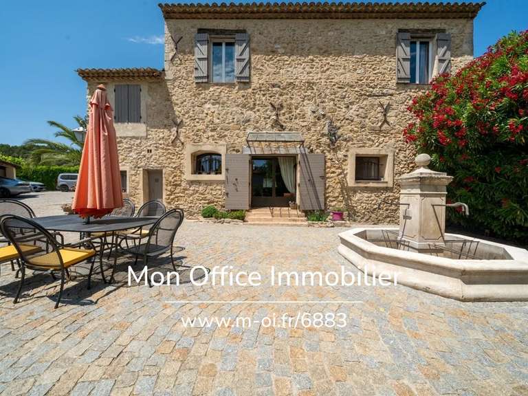 Maison Vernègues - 3 chambres - 280m²
