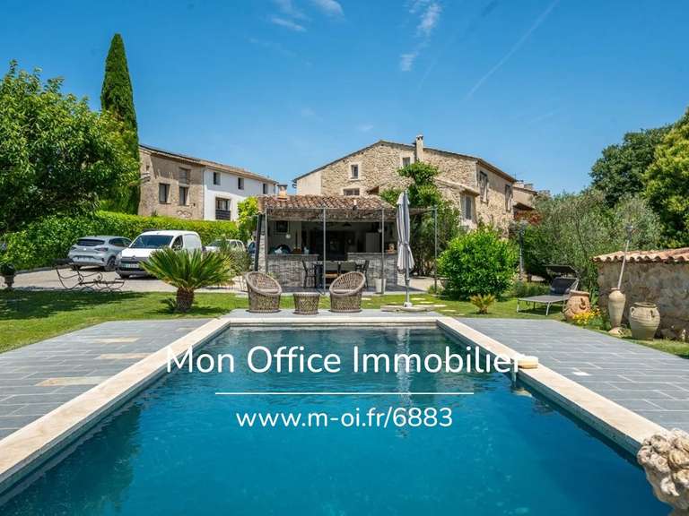 Maison Vernègues - 3 chambres - 280m²