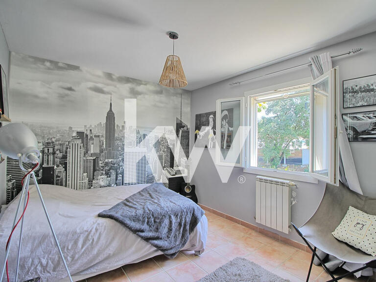 Villa Vernègues - 5 chambres - 190m²