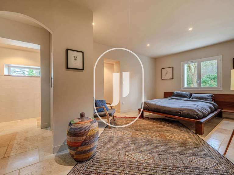Villa Vernègues - 5 bedrooms - 230m²