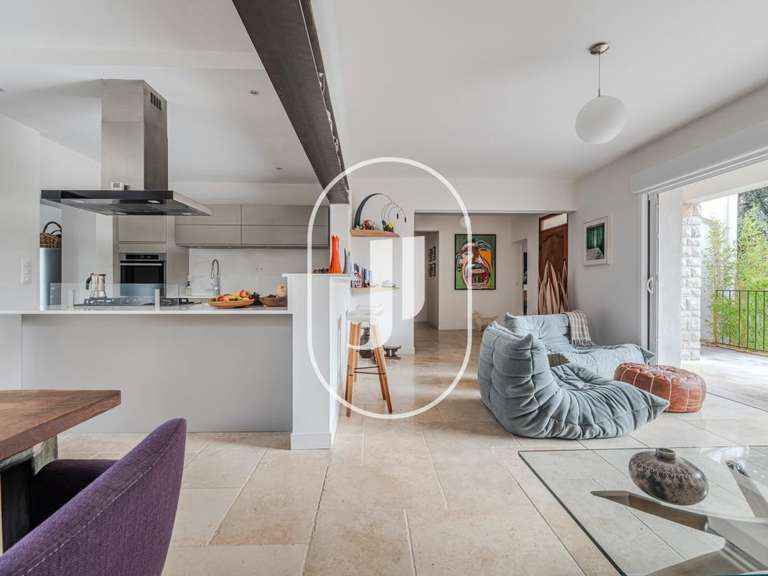 Villa Vernègues - 5 bedrooms - 230m²
