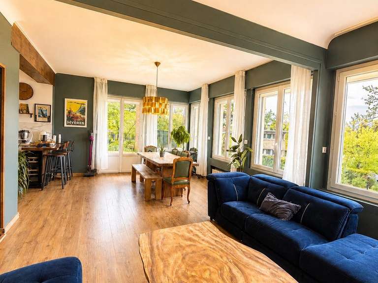 Maison Verneuil-en-Halatte - 6 chambres - 200m²