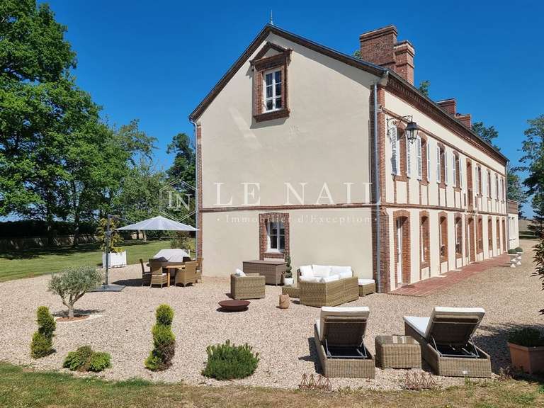 Propriété Verneuil-sur-Avre - 9 chambres - 400m²