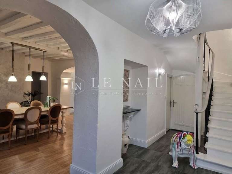 Propriété Verneuil-sur-Avre - 9 chambres - 400m²