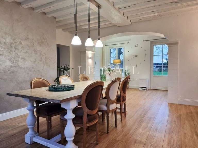 Propriété Verneuil-sur-Avre - 9 chambres - 400m²