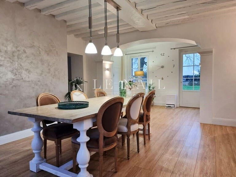 Propriété Verneuil-sur-Avre - 9 chambres - 400m²
