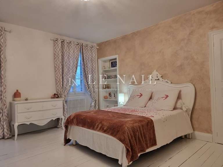 Propriété Verneuil-sur-Avre - 9 chambres - 400m²