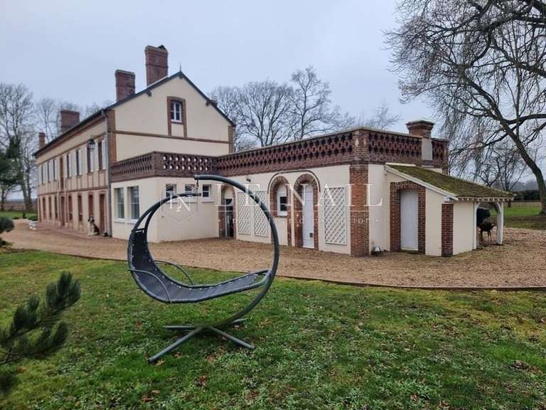 Propriété Verneuil-sur-Avre - 9 chambres - 400m²