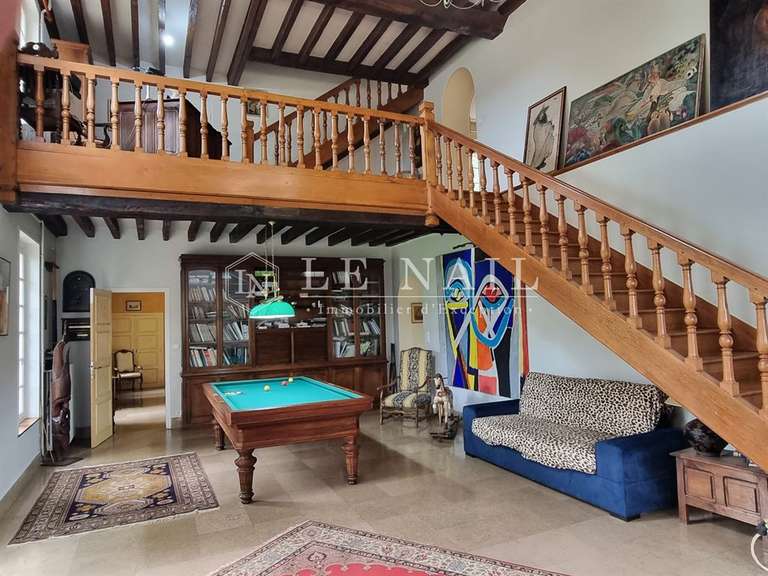 Propriété Verneuil-sur-Avre - 7 chambres - 520m²