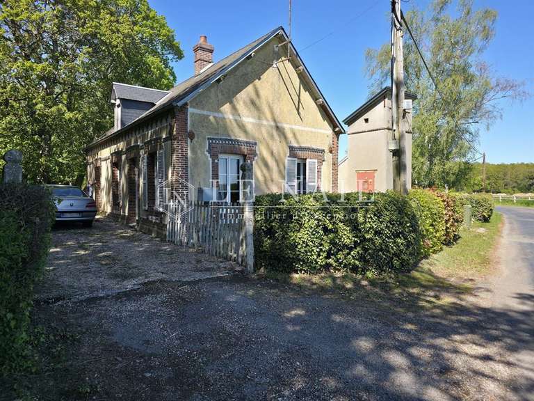 Propriété Verneuil-sur-Avre - 8 chambres - 377m²